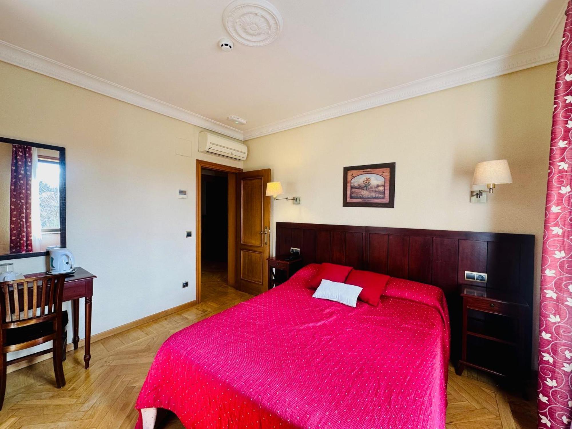 Hotel Boutique Rural Punta Me Torreblanca Guadarrama Eksteriør billede